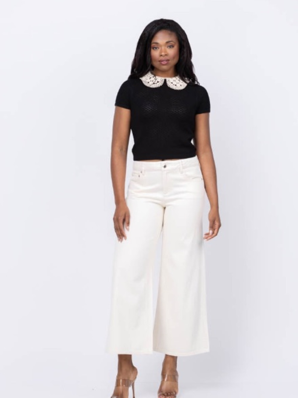 Alice + Olivia Cream Cropped Wide Leg Jeans
